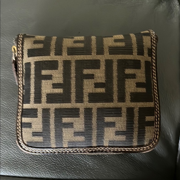 Fendi Other - Fendi Roma Zucca Zip Away Tote Bag